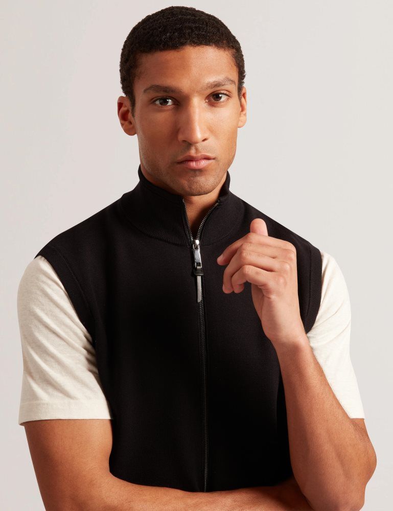 Geaca Barbati Ted Baker Terince - Zip-through Funnel Neck Gillet Negrii | 580271-FVI