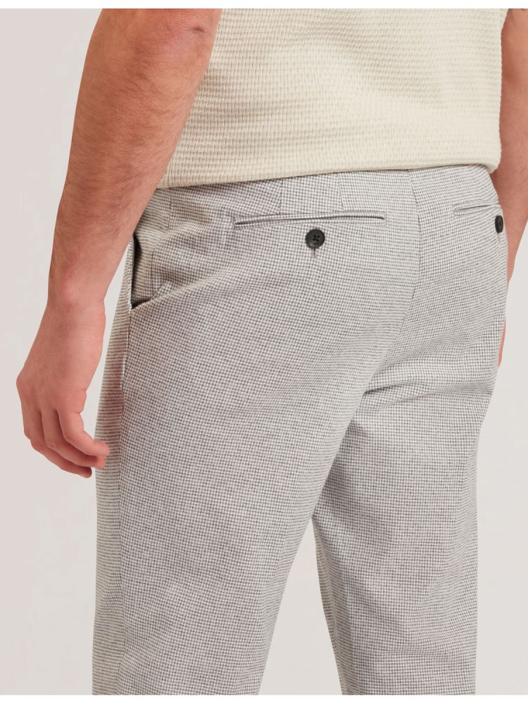 Pantaloni Barbati Ted Baker Handly - Micro Houndstooth Slim Fit Trouser Gri | 036172-NTY