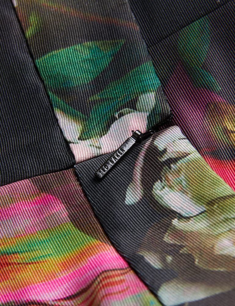 Pantaloni Scurti Dama Ted Baker Okunit - Tapered Leg Floral Print Tailored Trousers Negrii | 564238-VDG
