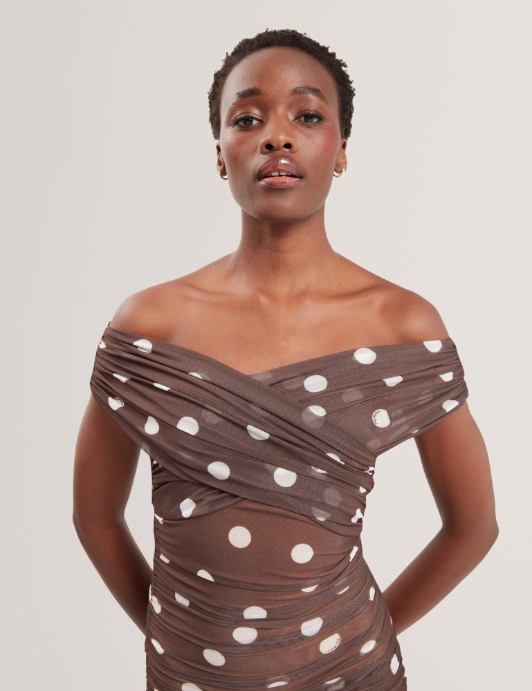 Rochie Dama Ted Baker Tildahh - Off-shoulder Polka Dot Mesh Mini Dress Maro | 364152-JEG