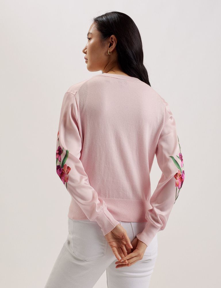 Tricouri Dama Ted Baker Meralll - Floral Woven Front V-neck Cardigan Roz | 705138-SNU