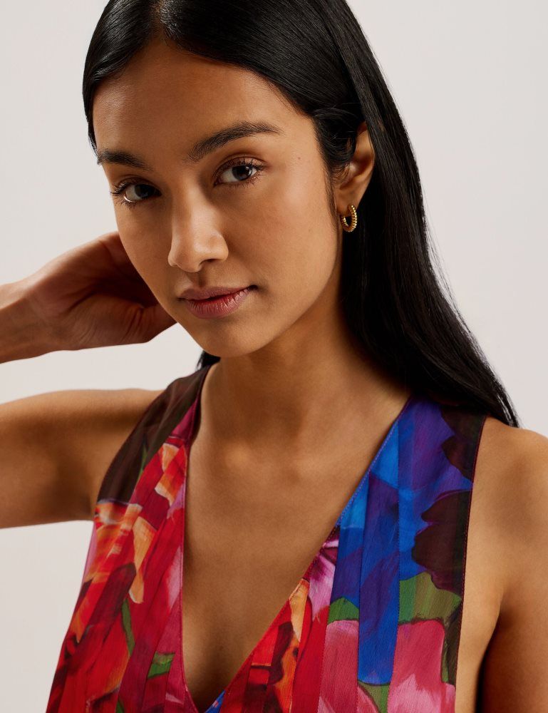 Tricouri Dama Ted Baker Vernoge - Organza Tropical Bloom V-neck Pleated Top Colorati | 713460-VUT